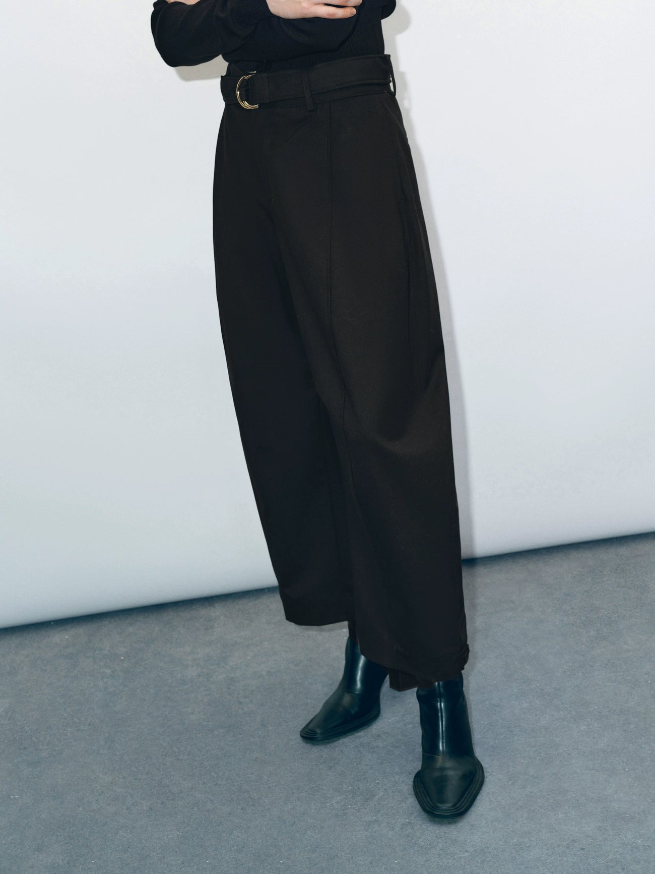 Ankle Length Carrot Fit Pants Slim-Fit Khaki Pants