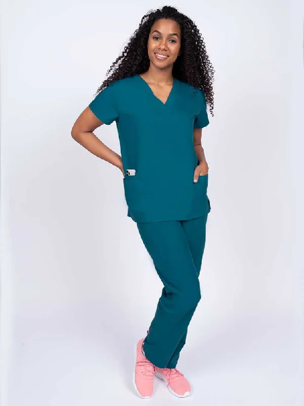 Luv Scrubs Women's Scrub Set V-neck Top & Cargo Pants | Caribbean Trendy High-Waist Trousers Luv Scrubs Women's Scrub Set V-neck Top & Cargo Pants | Caribbean Trendy High-Waist Trousers