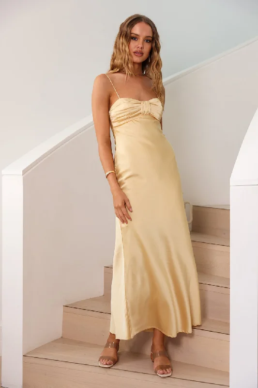 Traveling To Places Maxi Dress Yellow Trendy Maxi Dress with Belt