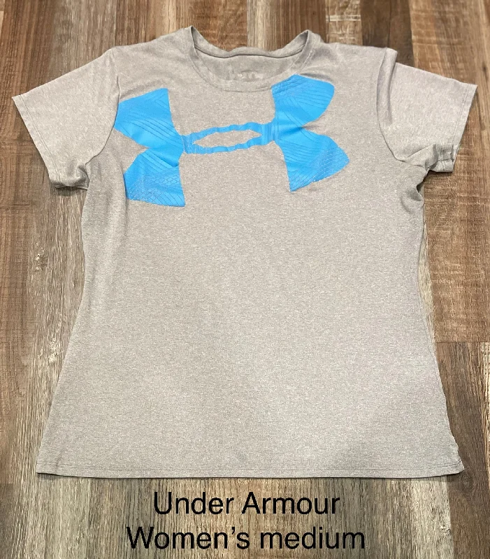 Under Armour Womens Grey HeatGear Shirt medium Fitted T-Shirt Seamless Stretchy