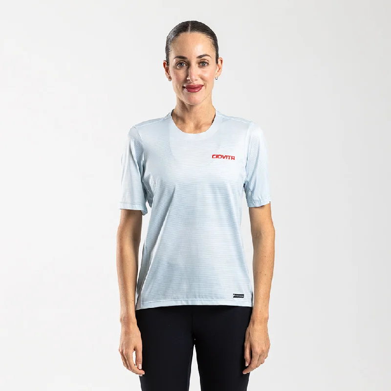 Women's AE Trail Tee (Air) Chenille Blend Fleece Blend Nylon Blend