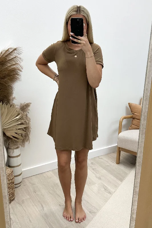 "It's Too Easy" Dress (Mocha)