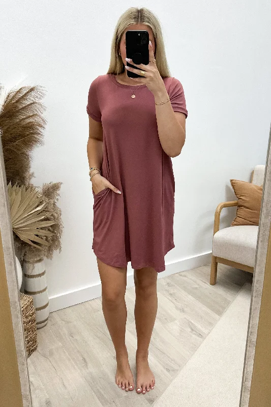 "It's Too Easy" Dress (Mulberry)