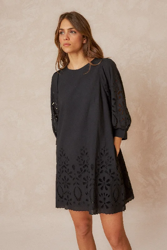 ROMANTIC DRESS
