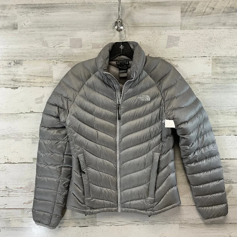 Jacket Puffer & Quilted By The North Face In Grey, Size: S Faux Fur Fabric Real Fur Fabric Shearling Fabric Jacket Puffer & Quilted By The North Face In Grey, Size: S Faux Fur Fabric Real Fur Fabric Shearling Fabric