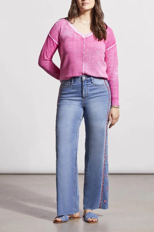 Brooke Hugging Jeans In Medium Wash Classic Slim Fit Jeans