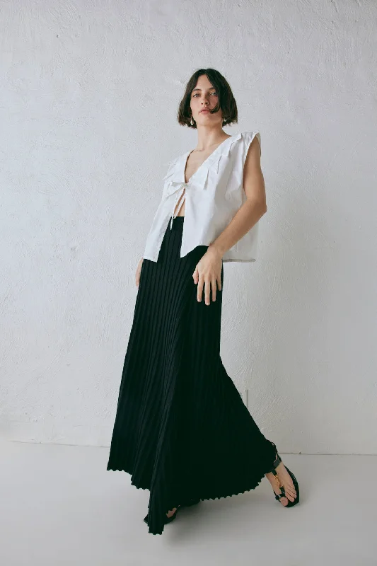 Malou Knit Maxi Skirt Black low waist skirt