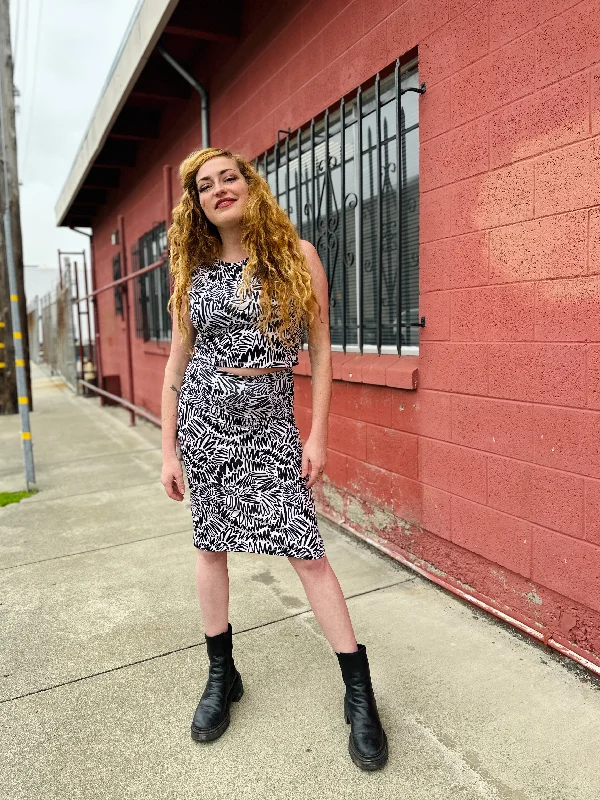 Wiggle Skirt Zig Zag corduroy skirt durable